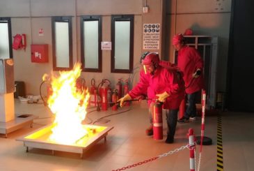 Corso Per Addetti Antincendio Svolto Presso Il Centro Di Formazione Ed Addestramento Lavoratori Parallelo45 In Provincia Di Piacenza